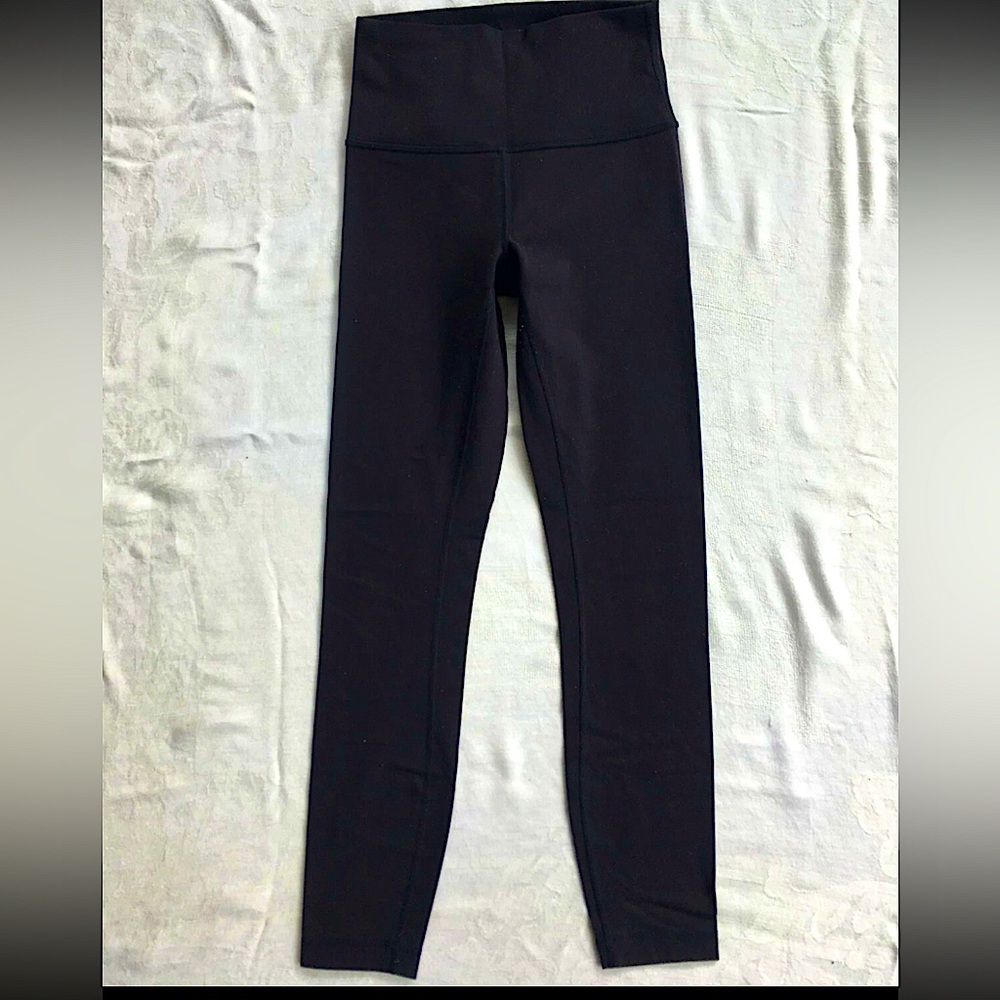 Lululemon Athletica Wunder Under Black High Rise 25” Women’s Size 2 Leggings